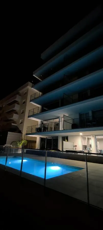 روساس Apartaments Oller شقة